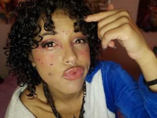 Ver la ficha detallada de LunaKeller