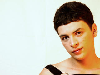 Ver la ficha detallada de AxelLaciel