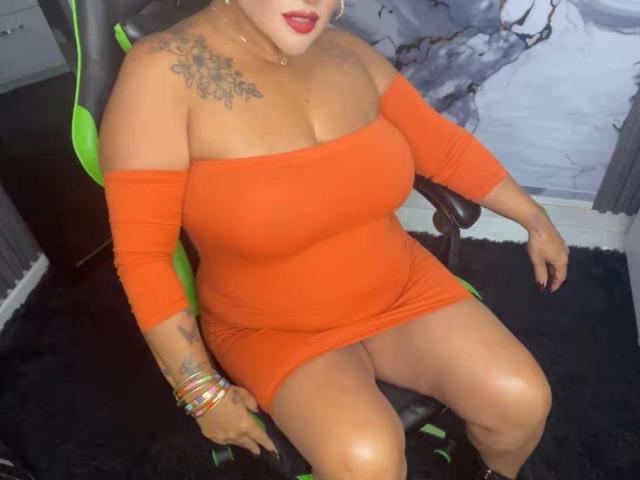 GianellaCox - Live porn &amp; sex cam - 29369288