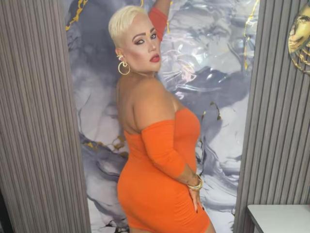 GianellaCox - Live porn &amp; sex cam - 29369345