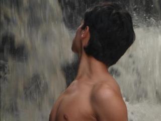 Δείτε την λεπτομερή καρτέλα του SaintDangelo