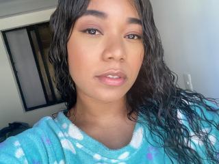 Δείτε την λεπτομερή καρτέλα του AvaJones69