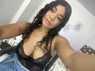 Δείτε την λεπτομερή καρτέλα του AvaJones69