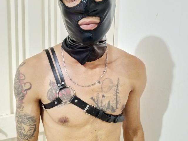 AlejoyMaria - Live sex cam - 29371154