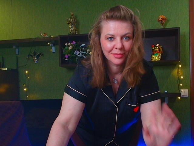 VeronikaGoldy - Live porn &amp; sex cam - 29374094