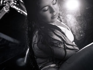 Ver la ficha detallada de BarbaraHoneyy