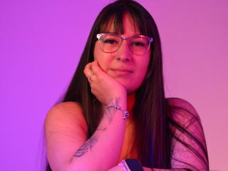 Ver la ficha detallada de LunaColliins