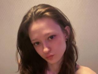 Δείτε την λεπτομερή καρτέλα του JessieYen