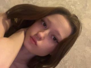 Δείτε την λεπτομερή καρτέλα του JessieYen