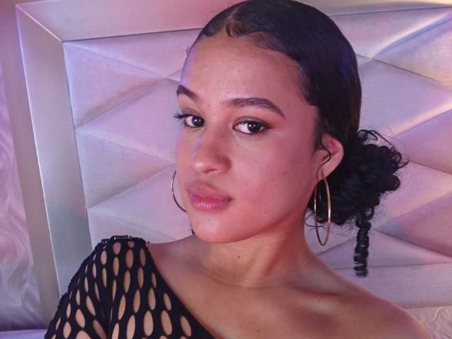 VelaskaJones - Live porn &amp; sex cam - 29376281