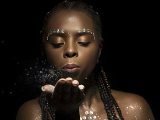 Δείτε την λεπτομερή καρτέλα του CheatingNeighbor