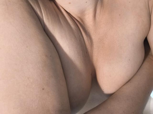 OrianaLaFrancaise - Live porn &amp; sex cam - 29376809