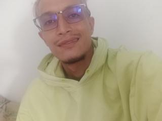 Δείτε την λεπτομερή καρτέλα του AlejoyMaria