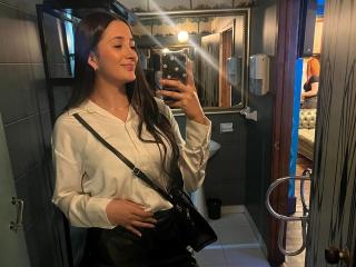 Ver la ficha detallada de IsabellaAustin