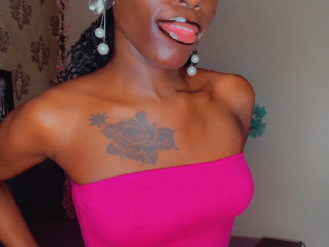 KharlaQueen - Live sexe cam - 29377547