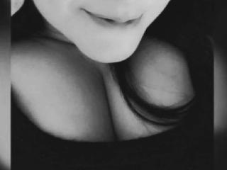 Ver la ficha detallada de VonneLucia