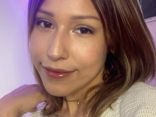 Ver la ficha detallada de KiaraHernandezX