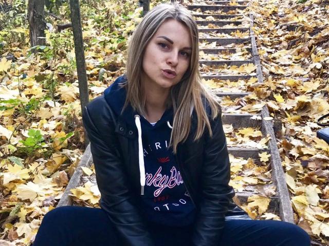 BelleLisaG - Sexe cam en vivo - 29378234