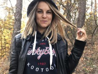 Δείτε την λεπτομερή καρτέλα του BelleLisaG