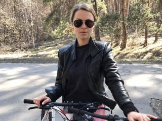 Ver la ficha detallada de BelleLisaG