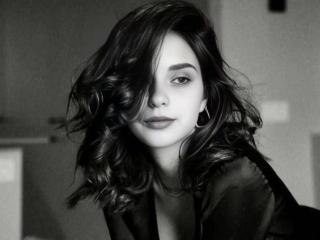 Ver la ficha detallada de ScarlettX-hot