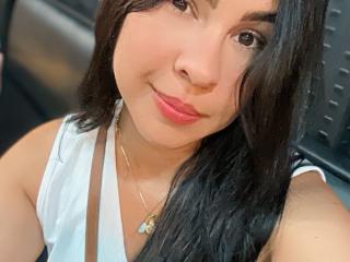 Ver la ficha detallada de AlinaOwens