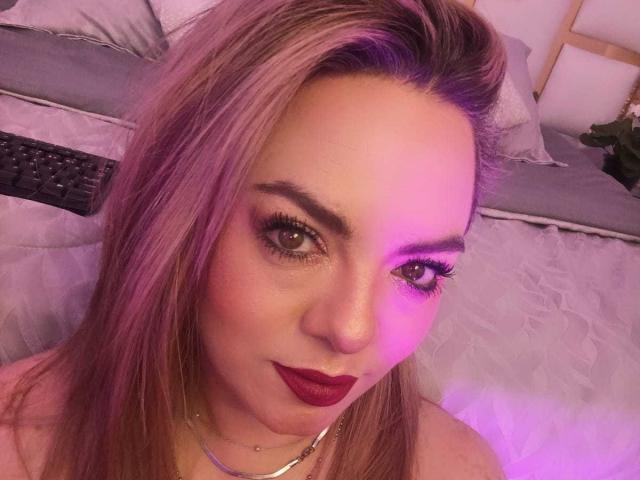 AvaMia - Live porn &amp; sex cam - 29380610