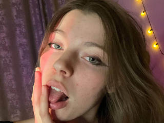 Δείτε την λεπτομερή καρτέλα του JennellMatacale