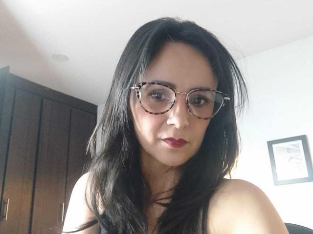 JulianaBulx - Live sex cam - 29381732