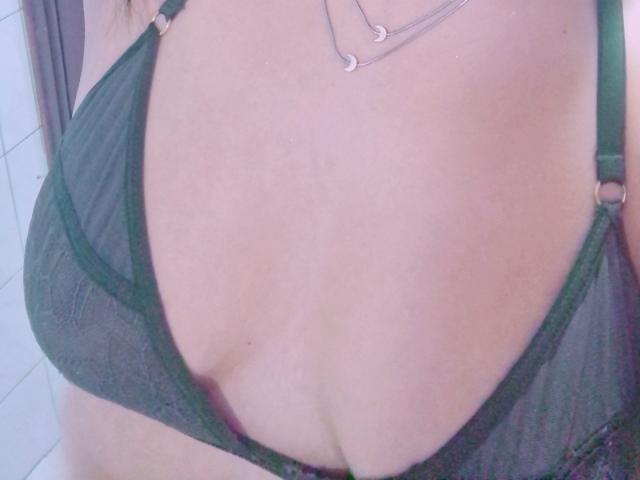 RoxanneHan - Live porn &amp; sex cam - 29381825