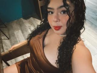 Ver la ficha detallada de AprielKeith