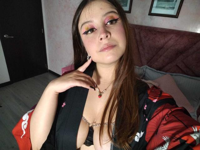 MelaniBecker - Live Sex Cam - 29383259