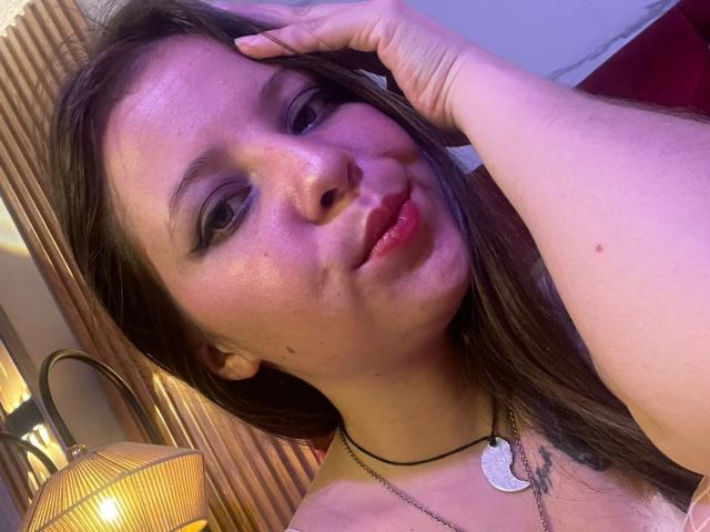 GraceRedMiller - Live porn &amp; sex cam - 29383442
