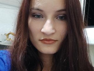 MarhtaPucci's Model Profile