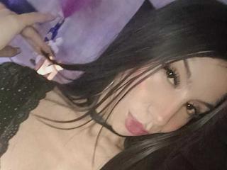 Ver la ficha detallada de NahomyCarther