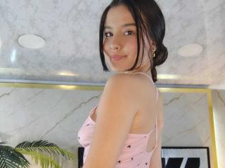 VictoriaKyros's Model Profile