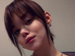 Ver la ficha detallada de LettyRussum