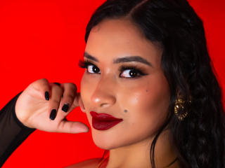 AdalinaVera's Model Profile