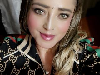 AlessadraJoness's Model Profile