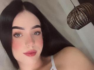 AmmyLeroy's Model Profile