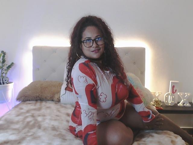 YiyaHot69 - Camera khiêu dâm &amp; quyến rũ trực tiếp - 29390738