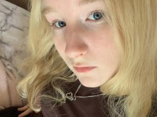 HyacinthBellin's Model Profile