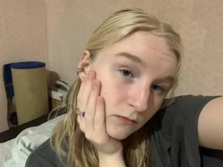 HyacinthBellin's Model Profile