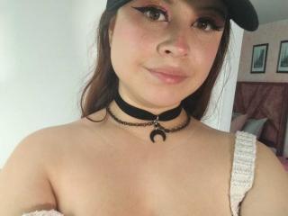 MelaniBecker's Model Profile