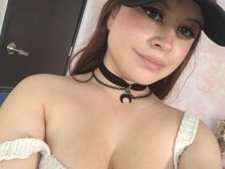 MelaniBecker's Model Profile