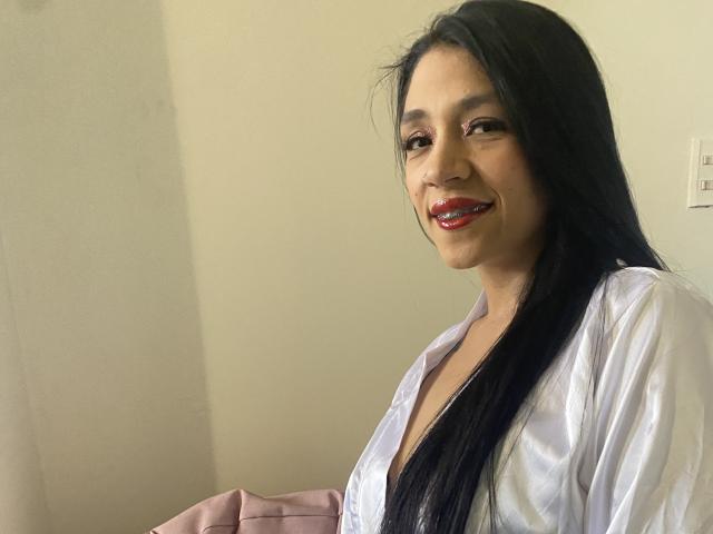 HoneyEvanss - Live porn &amp; sex cam - 29392280