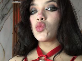 AryButty's Model Profile