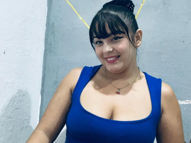 TalianaSquirt - Sexe cam en vivo - 29392784