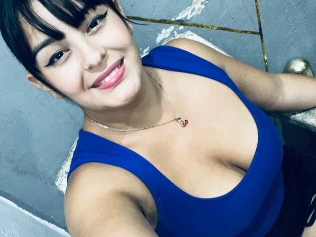 TalianaSquirt - Sexe cam en vivo - 29392796