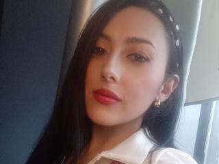 ScarlettSwitch's Model Profile